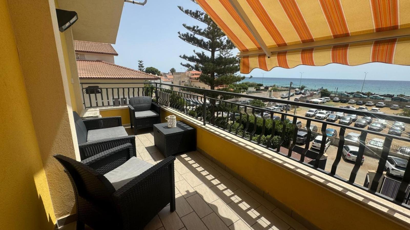 Moonlight House A 50 Mt Dal Mare Noto Marina Apartman Lido di Noto Kültér fotó
